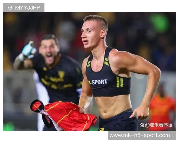 意甲第12轮竞争激烈四队曾登顶前五名仅差三分