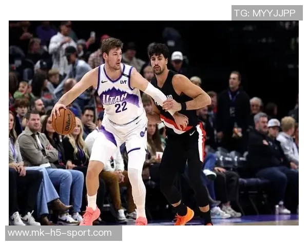 格兰特谈杨瀚森跑位配合能力语言障碍影响沟通效果